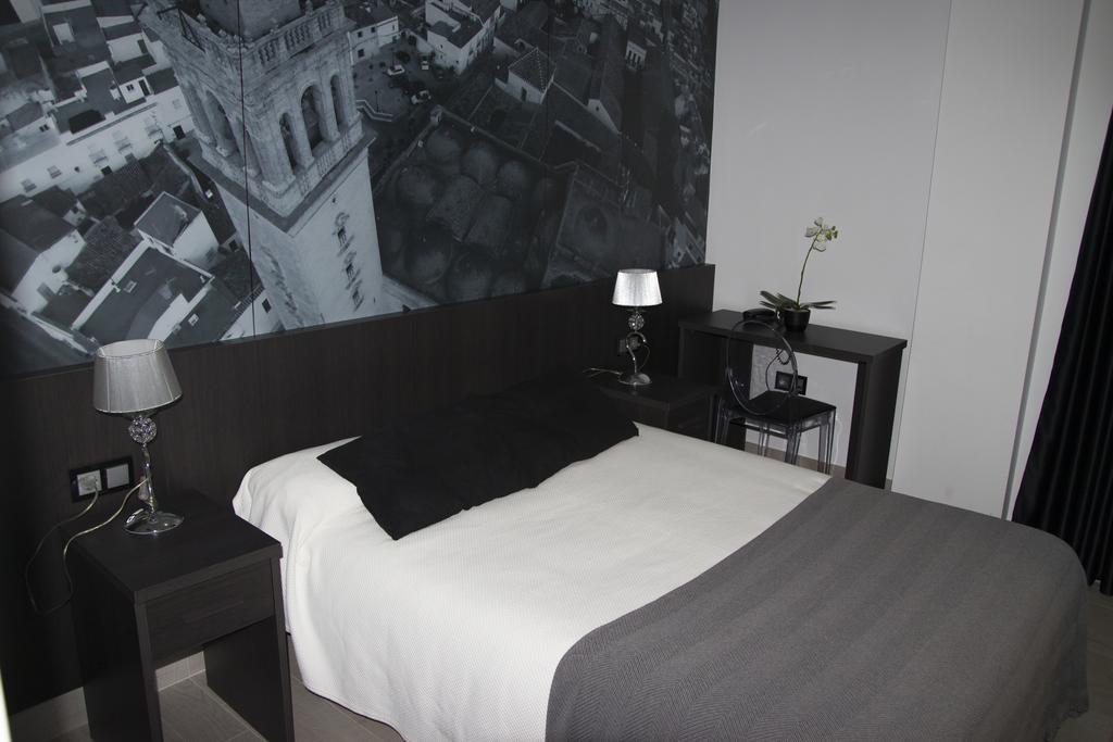 Hotel Barrio Nuevo Lebrija Bagian luar foto